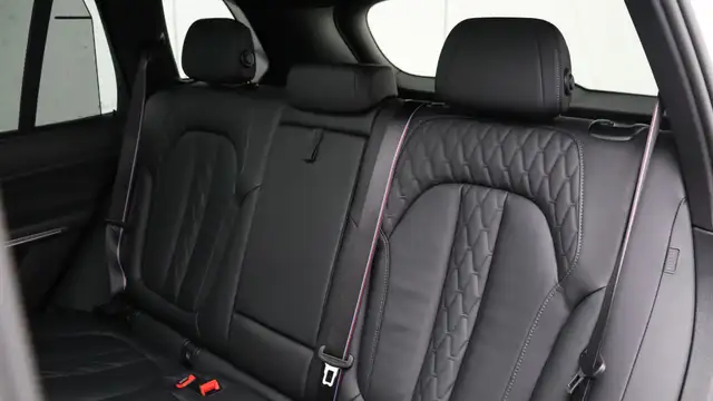 BMW X5 view 17