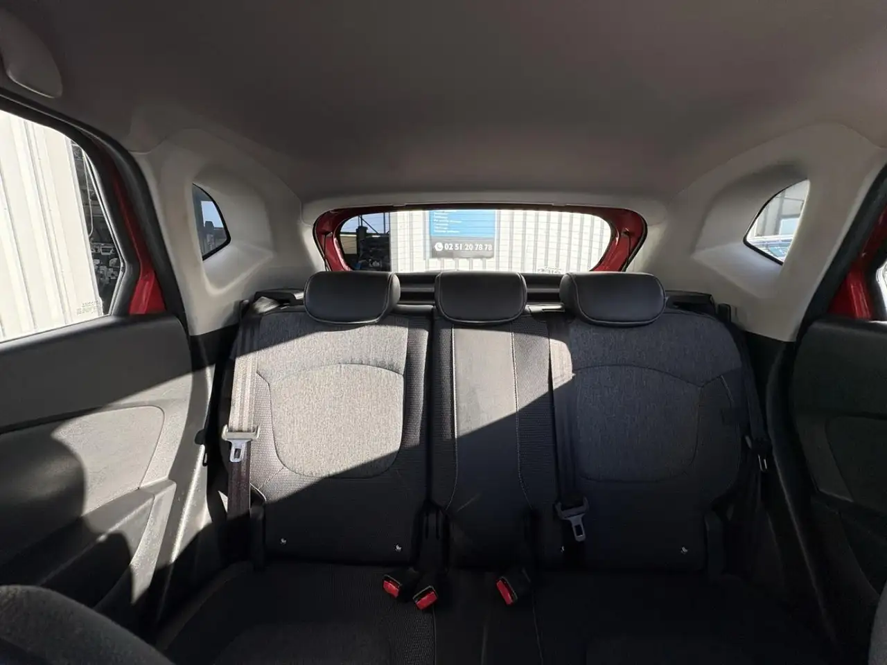 Renault Captur — photo 10