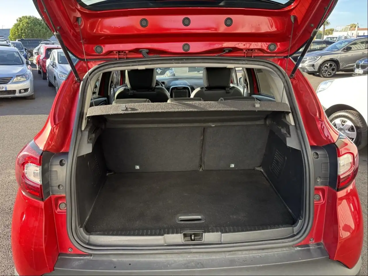 Renault Captur — photo 5