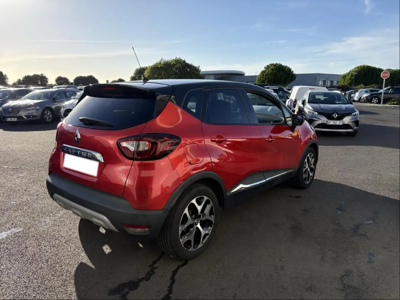 Renault Captur — photo 3