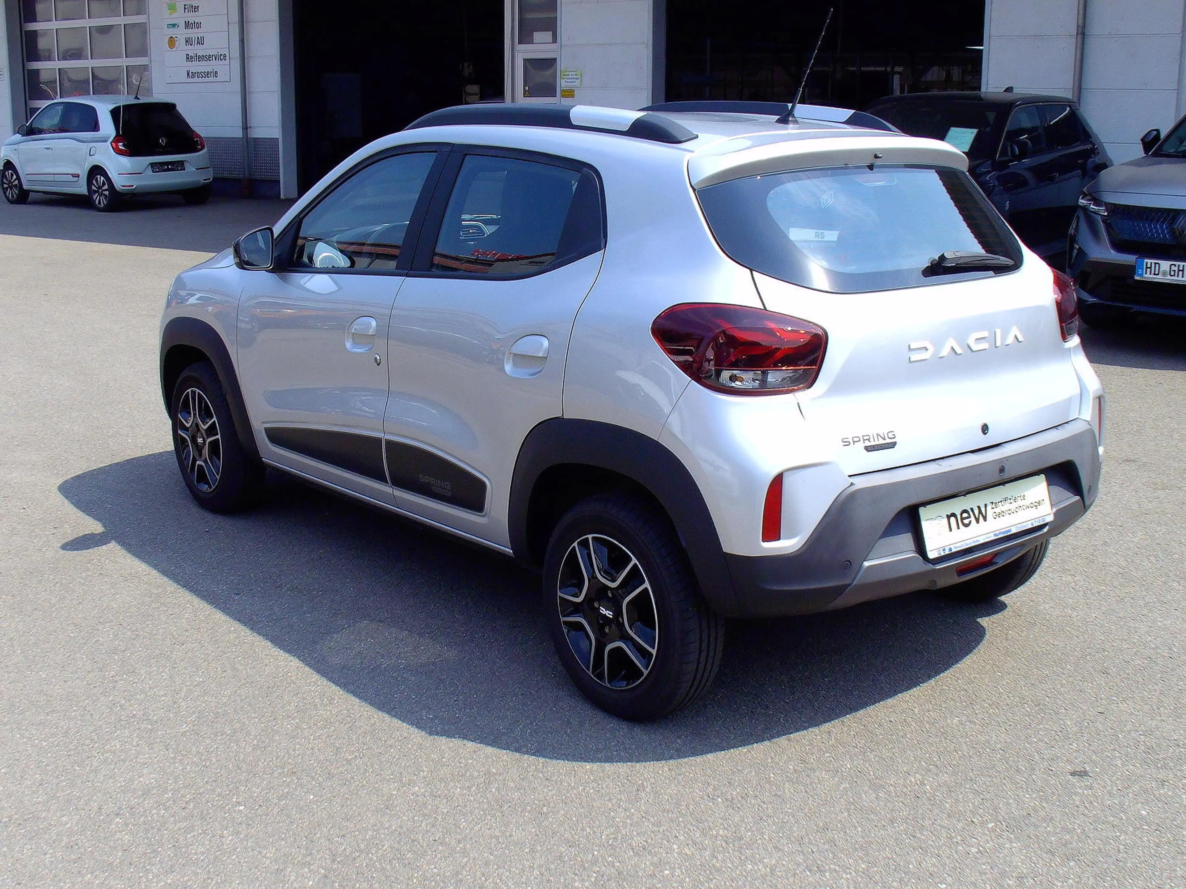 Dacia Spring Essential — photo 3