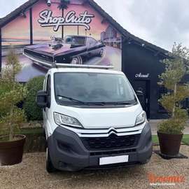 Vu FOURGON 2.0 HDI 110 33 L2H1 CONFORT 2807