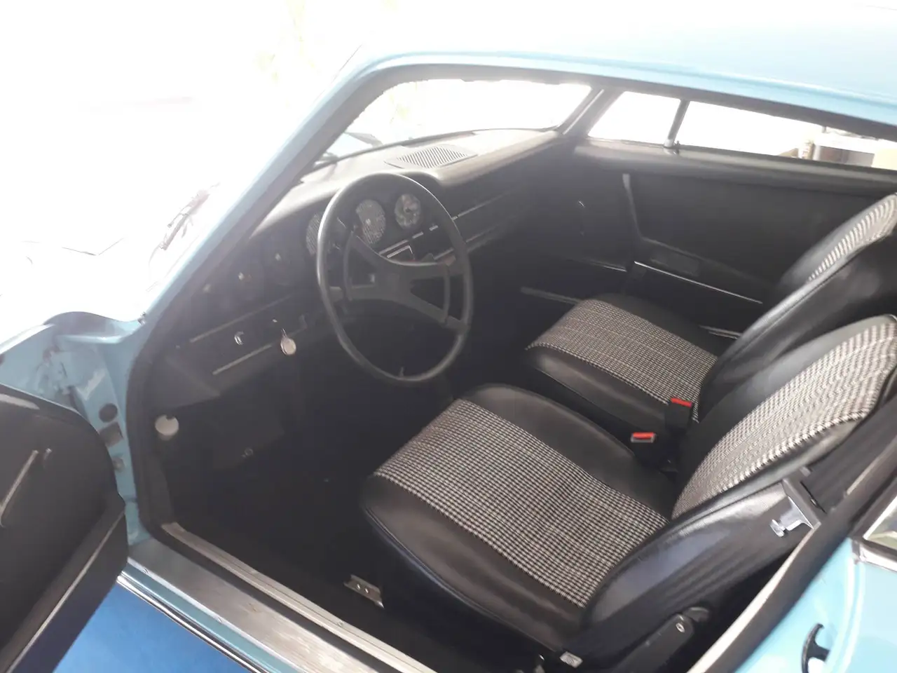 Porsche 911 2,0 E, foto 5