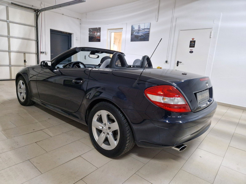 Mercedes-Benz SLK 280 — photo 9