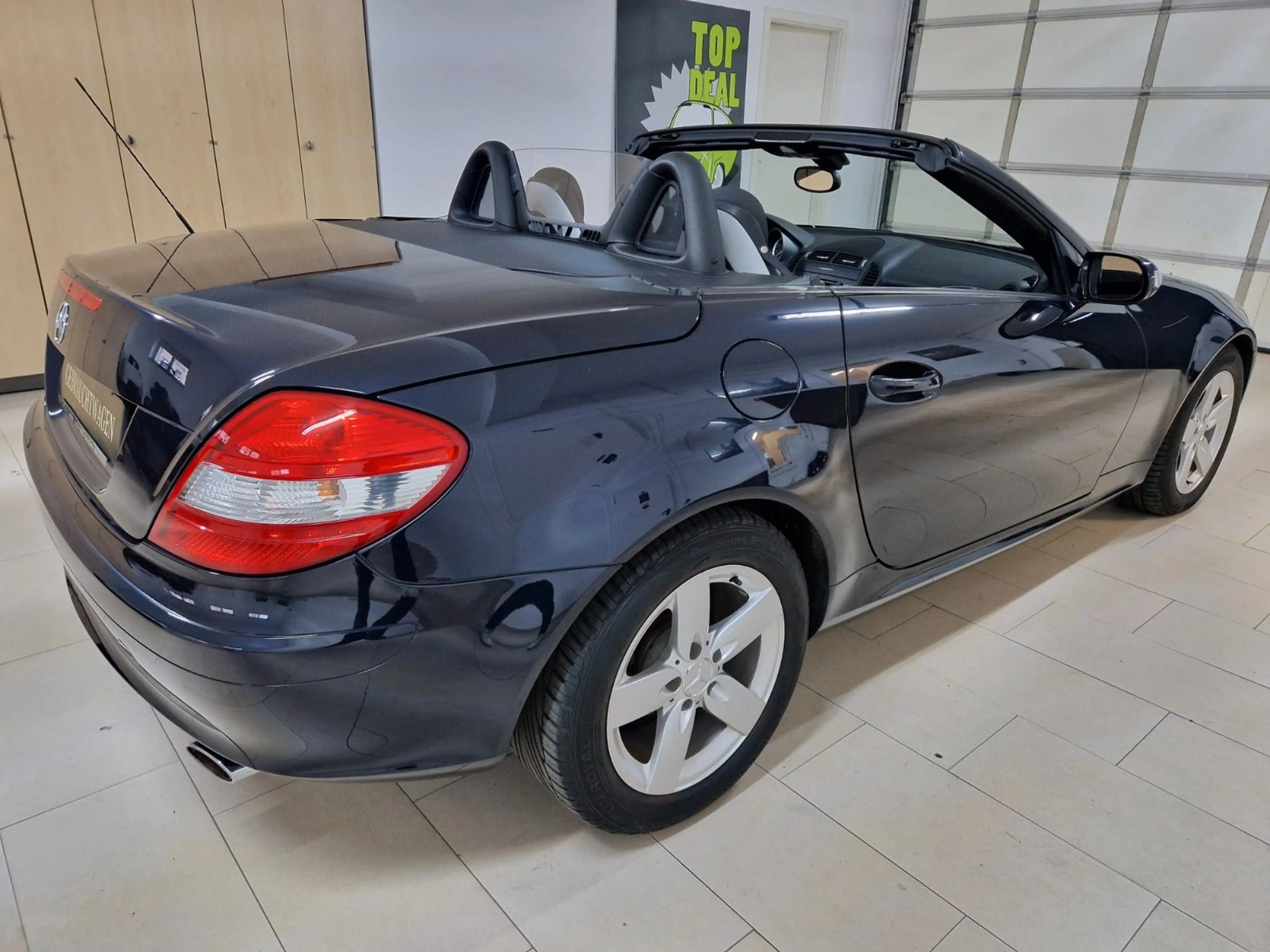 Mercedes-Benz SLK 280 — photo 10