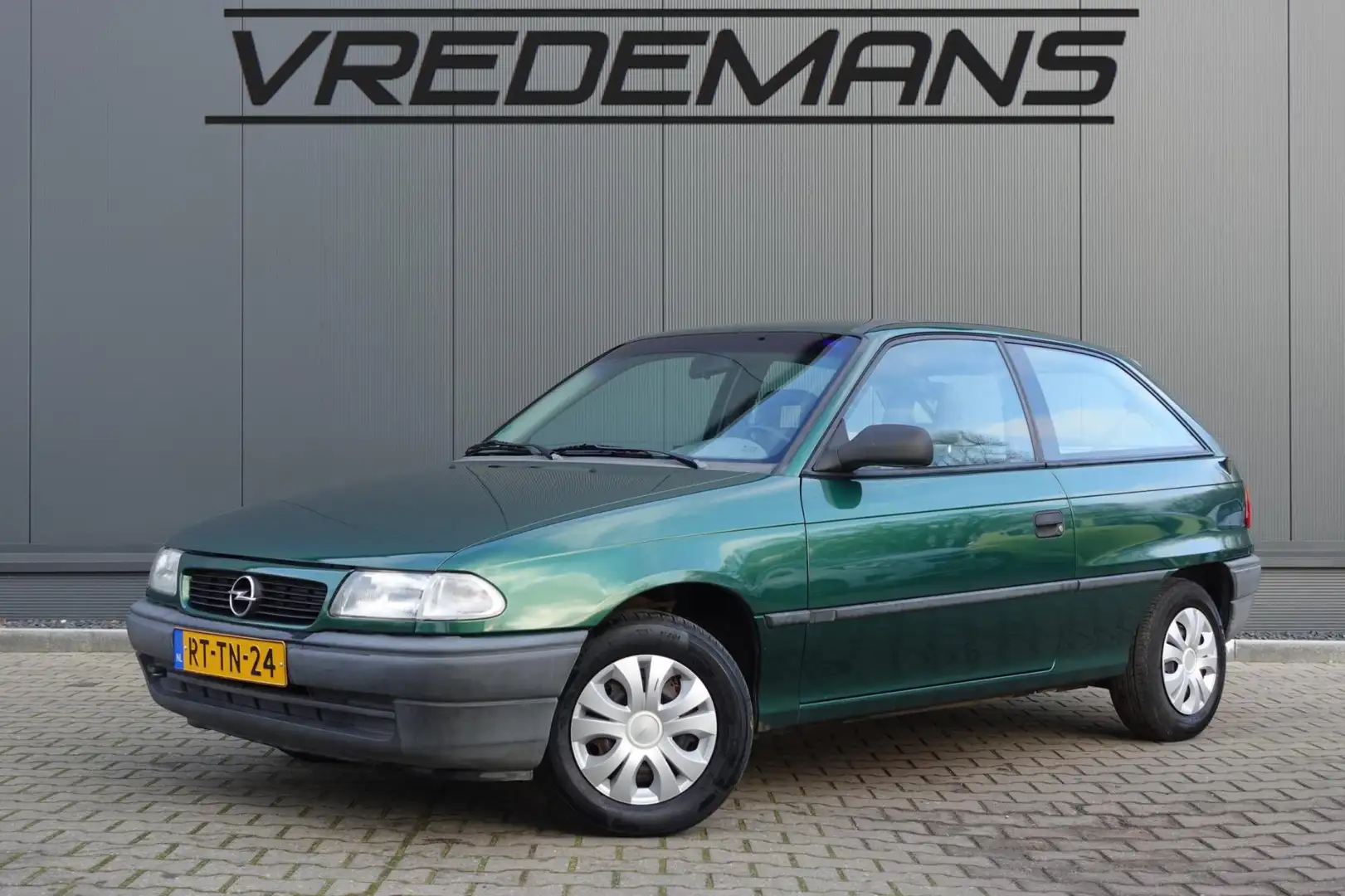 Opel Astra 1.4i Sprint NETJES! Grün - 1