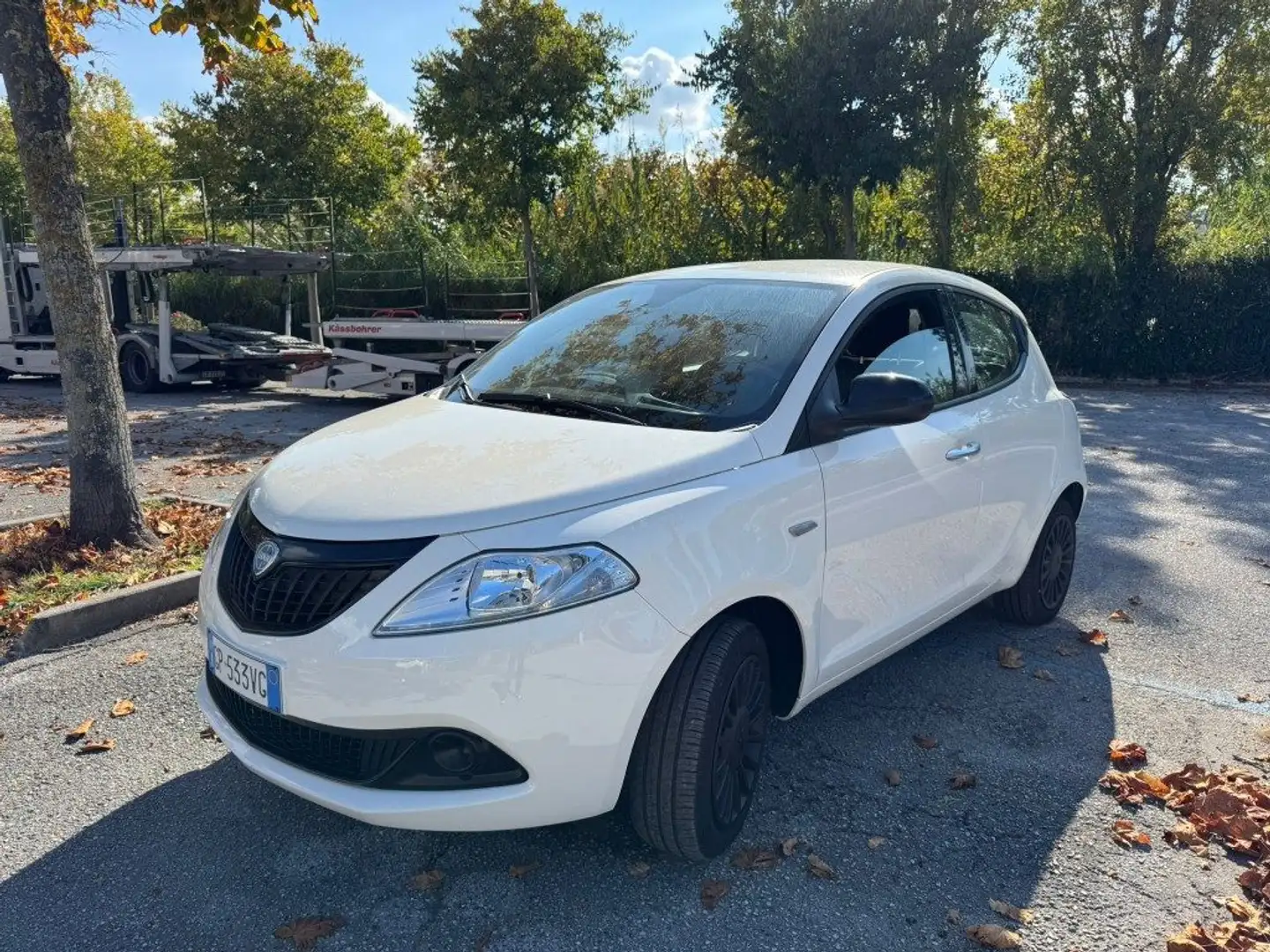 Lancia Ypsilon PROMO FINANZIAMENTO 1.0 Hybrid Silver Plus Bianco - 1