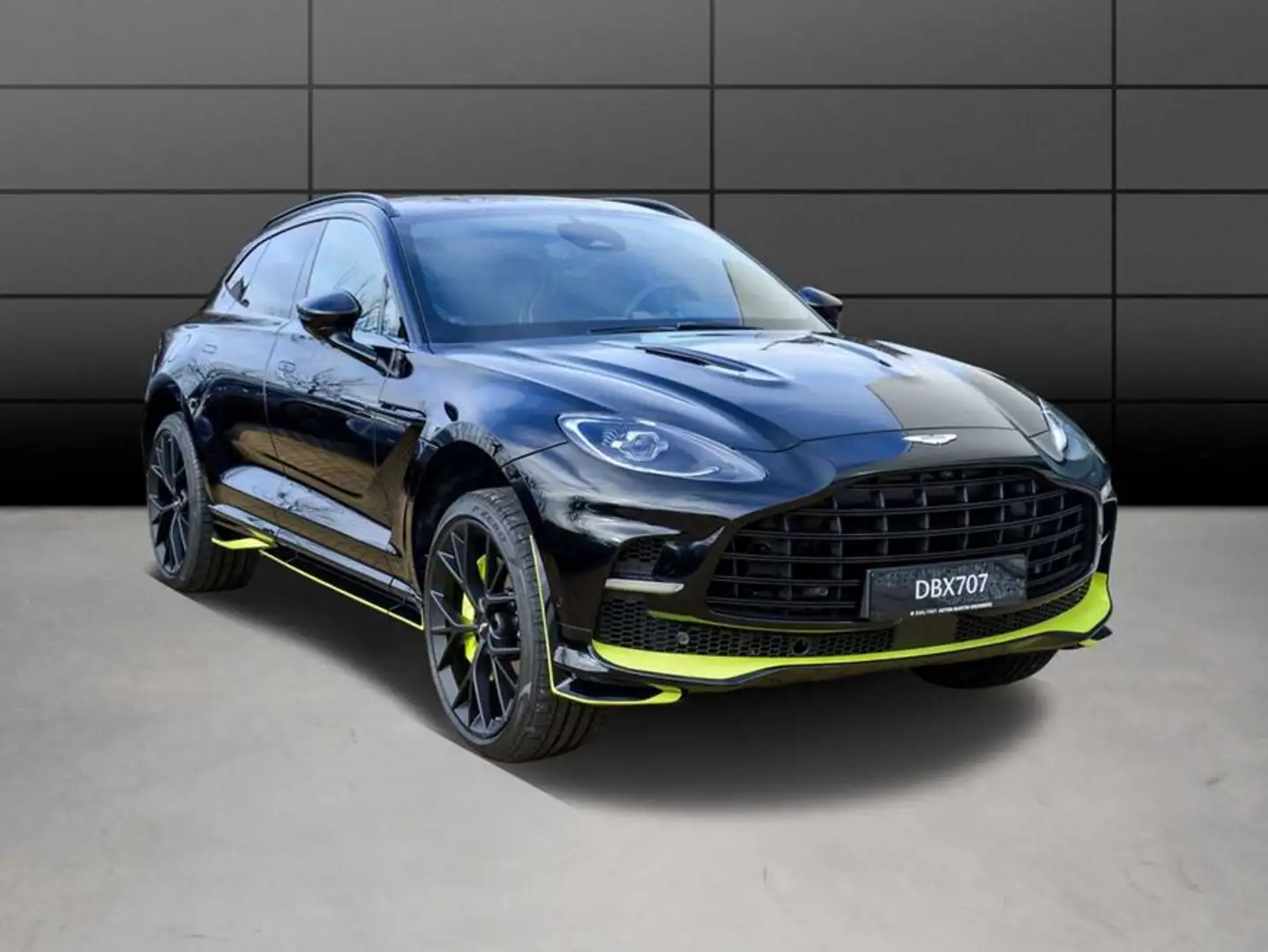Aston Martin DBX 707 AMR Schwarz - 2