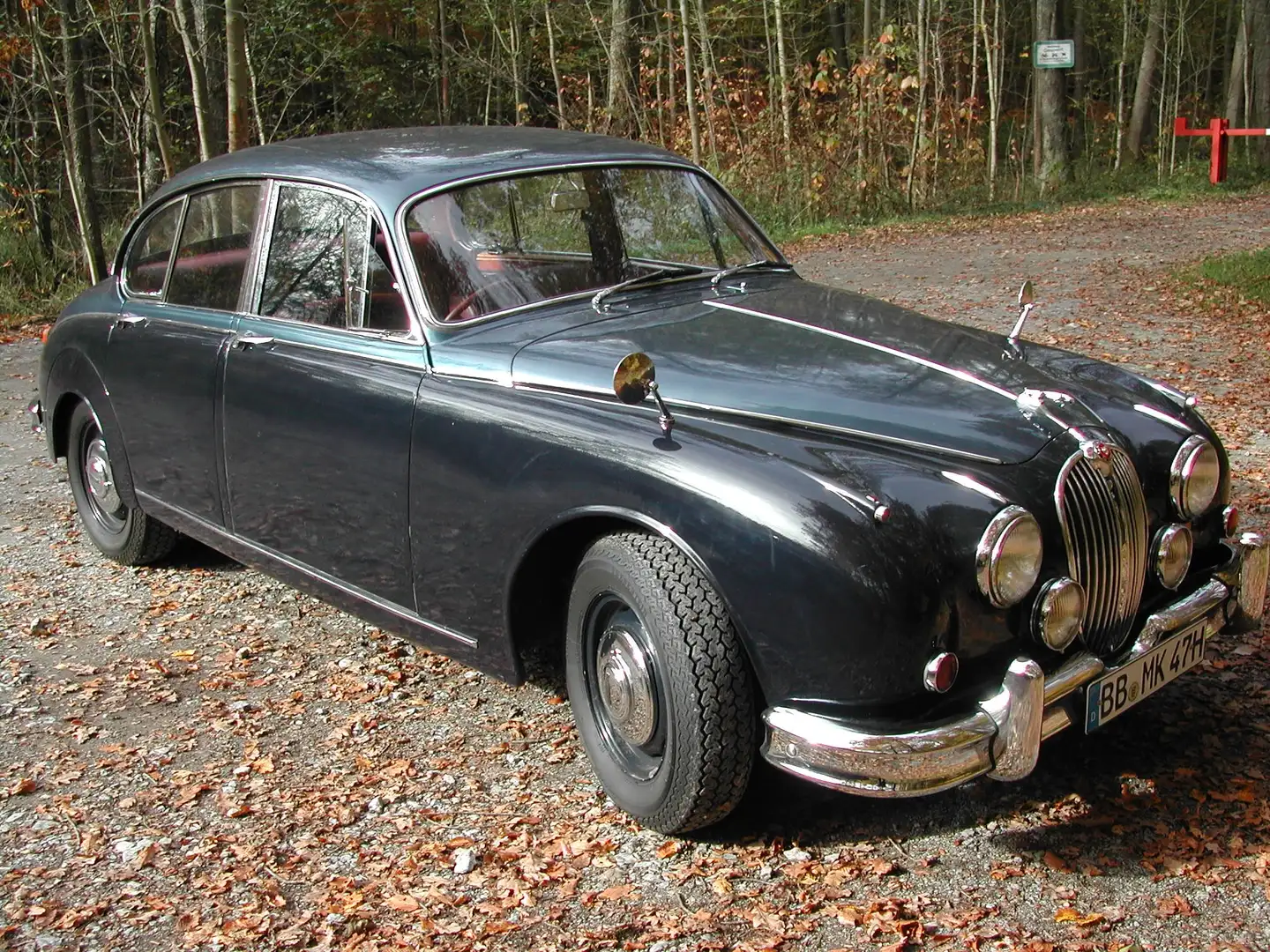 Jaguar MK II Blau - 1