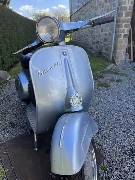 Vespa Primavera 125 - foto 5