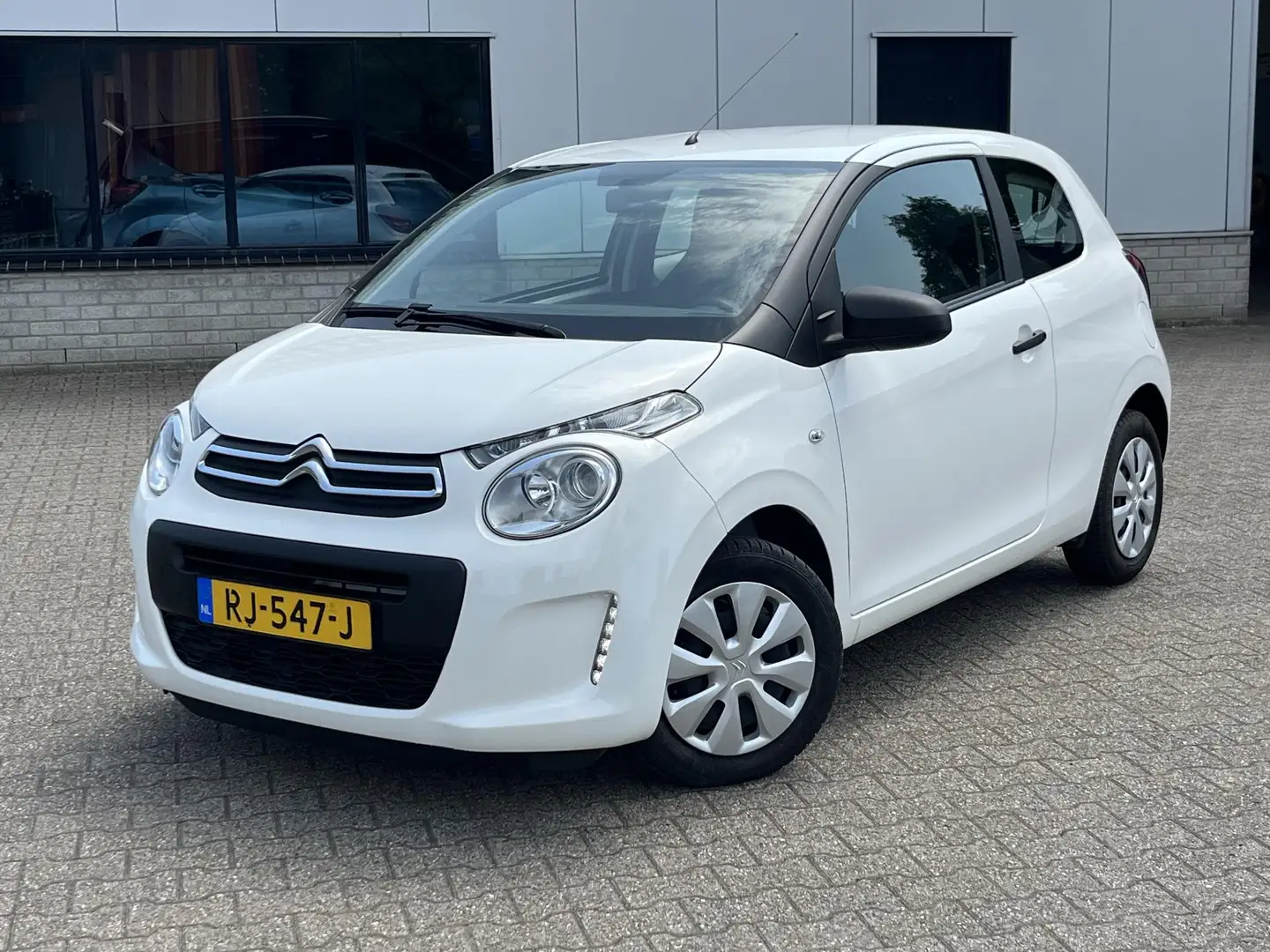 Citroen C1 1.0 e-VTi Live AIRCO ELEKTR. RAMEN Wit - 2