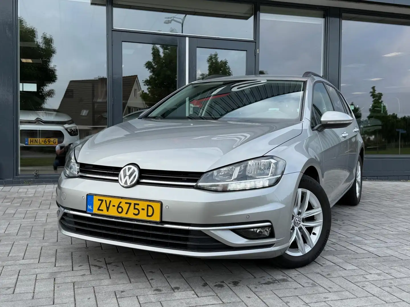 Volkswagen Golf Variant 1.4 TSI Navi Cruise Pdc Dealer onderhouden Grigio - 2