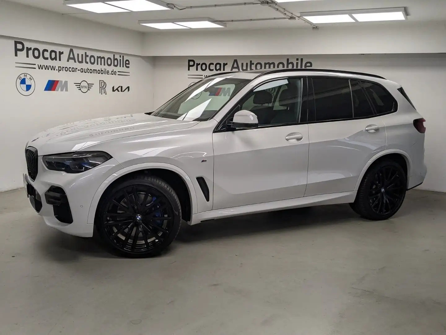 BMW X5 xDrive40d M Sport Laser AHK Pano DA Prof 360° HuD Weiß - 2
