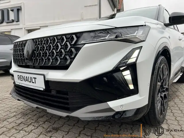 Renault Austral view 7