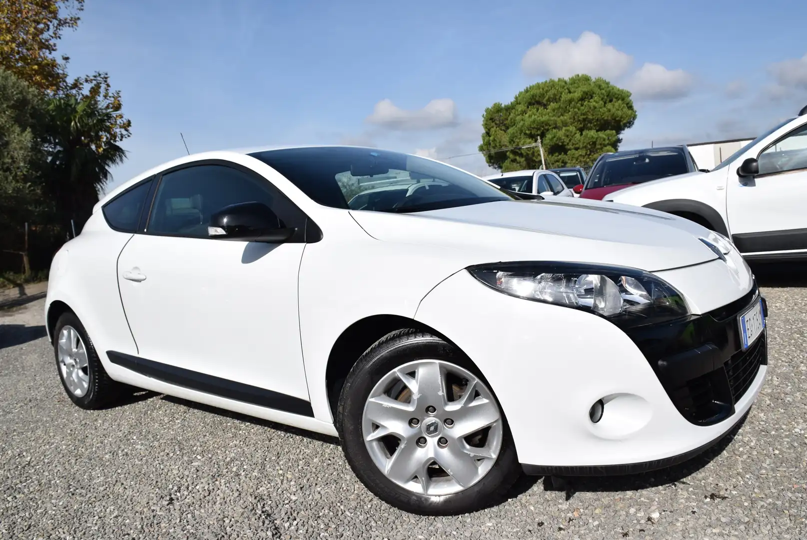 Renault Megane COUPE' 1.6 110CV SENSORI CRUISE BT-OK NEOPATENTATI Blanc - 2
