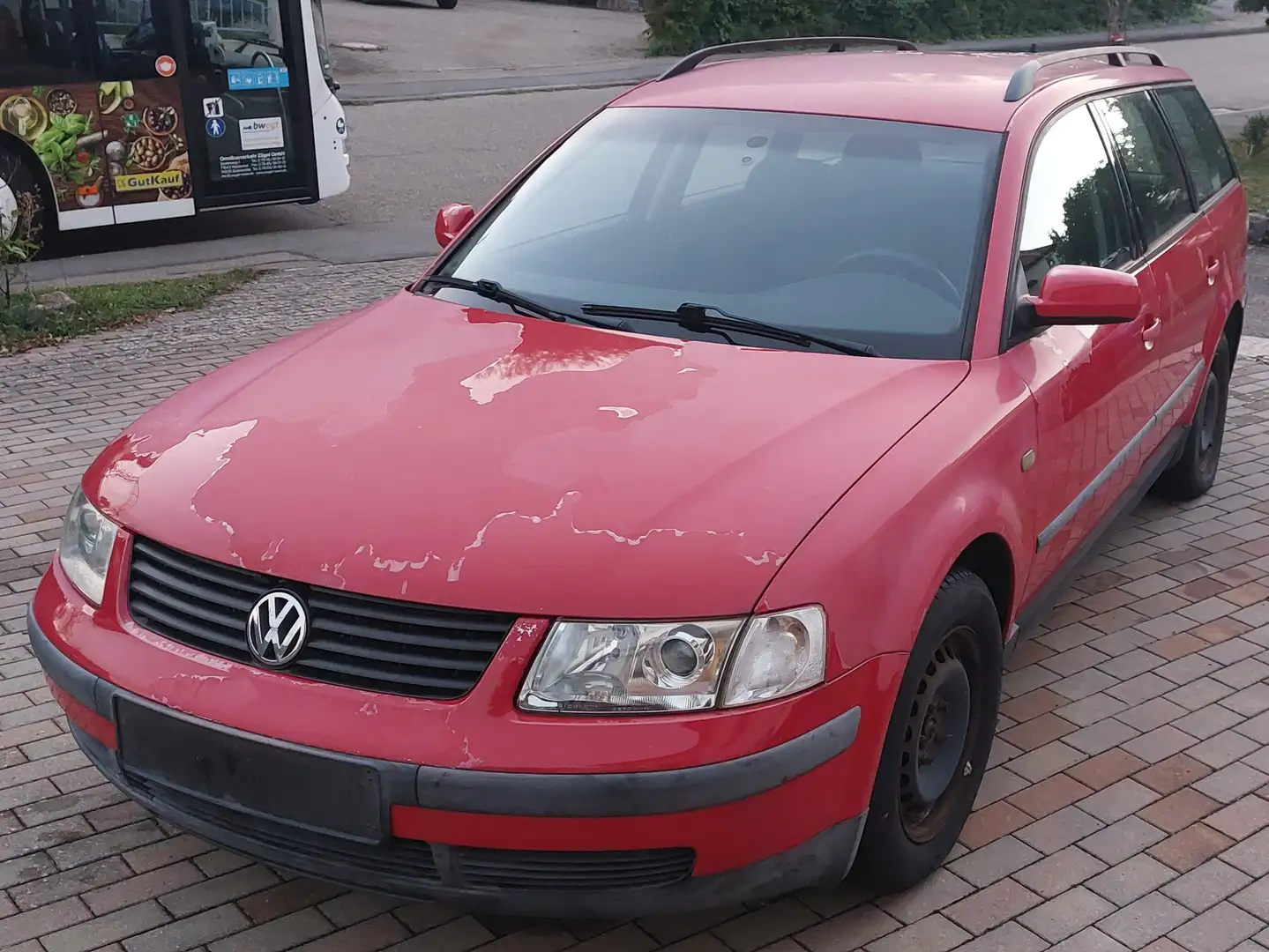Volkswagen Passat Variant Passat Variant Rojo - 1