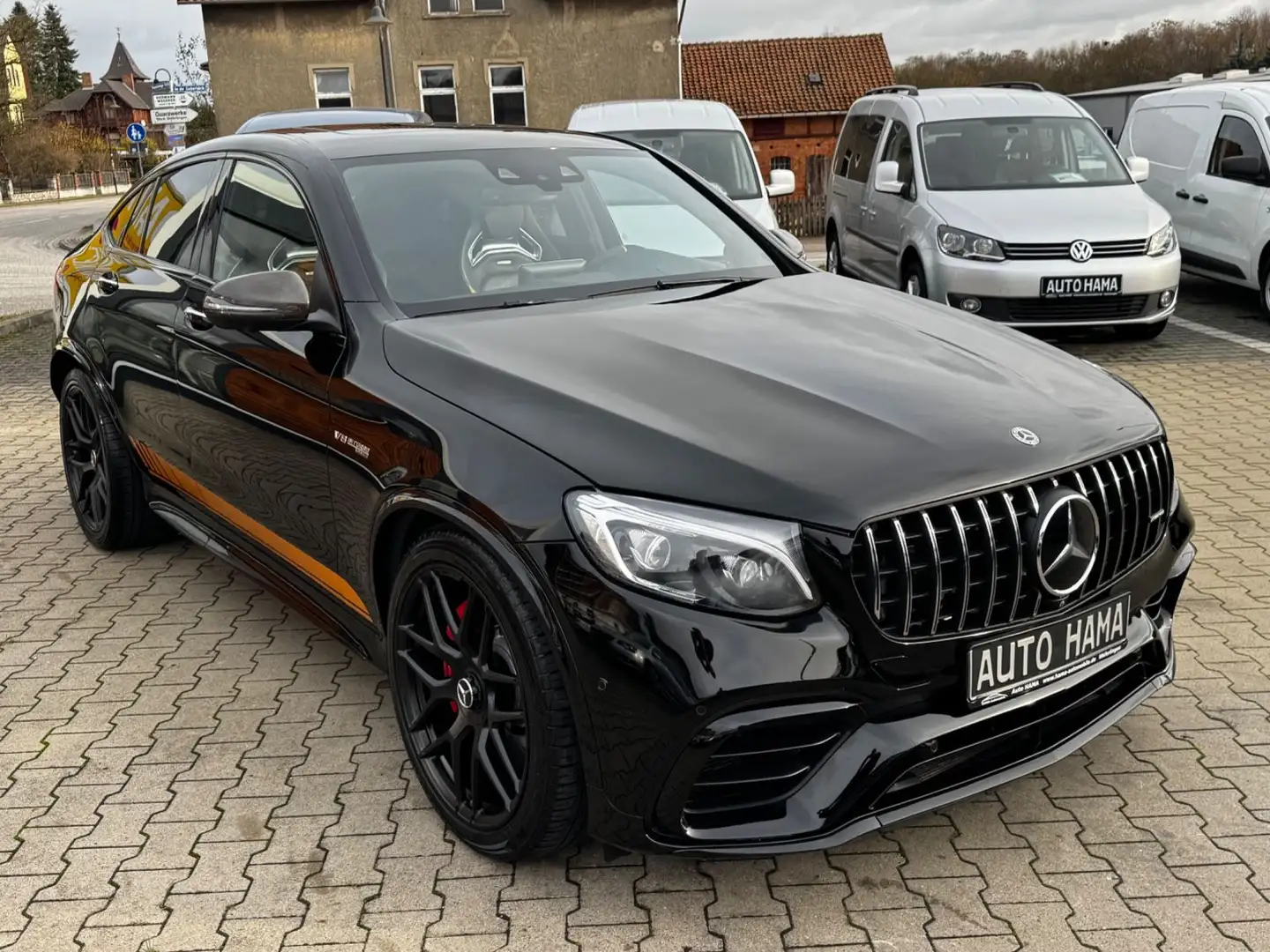 Mercedes-Benz GLC 63 AMG GLC 63 S AMG Coupe 4Matic+ Edition 1 Carbon Schwarz - 1