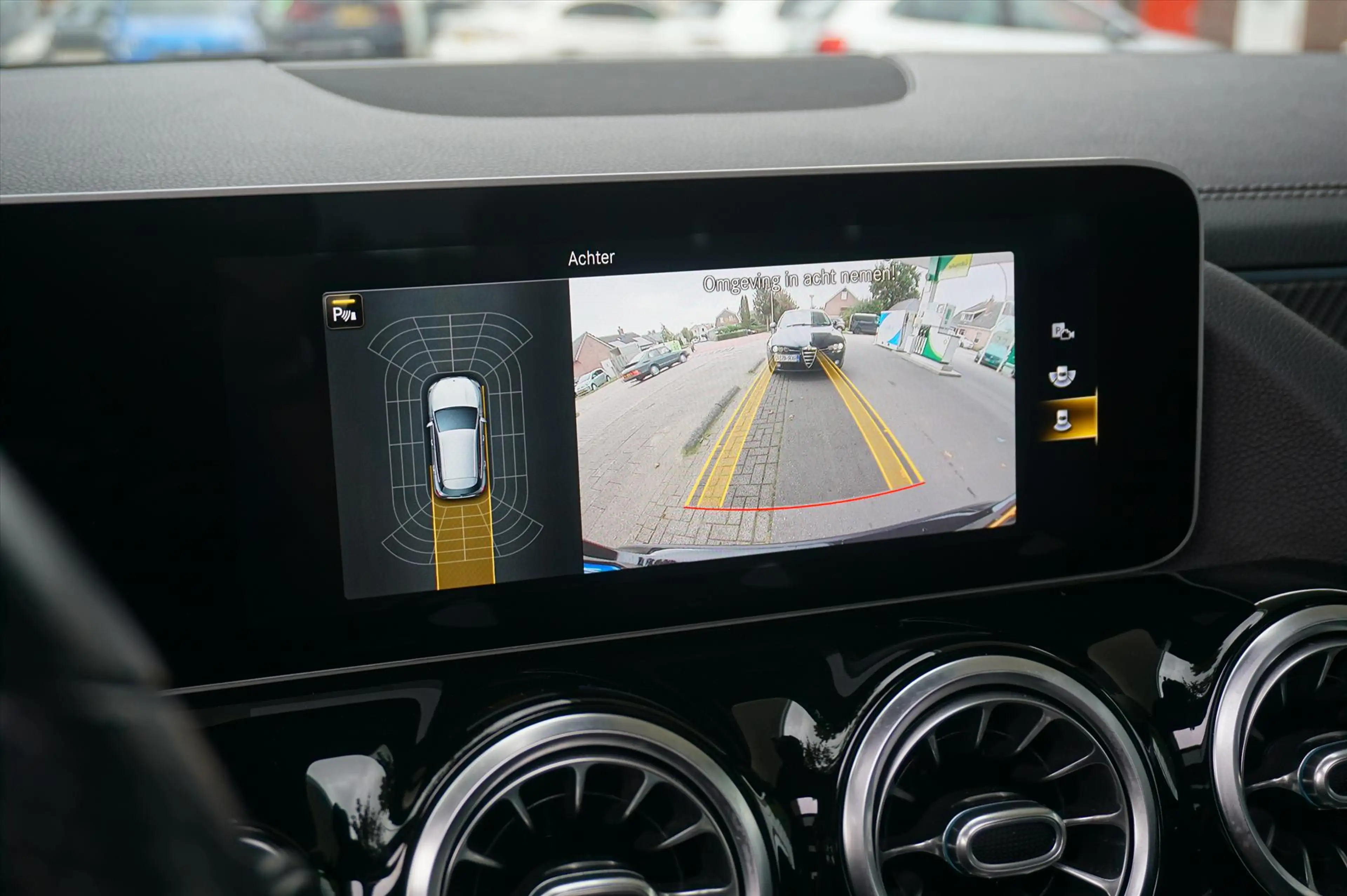 Mercedes-Benz GLA 250 4MATIC AMG Line / Panoramadak / Virtual Cockpit / — photo 14