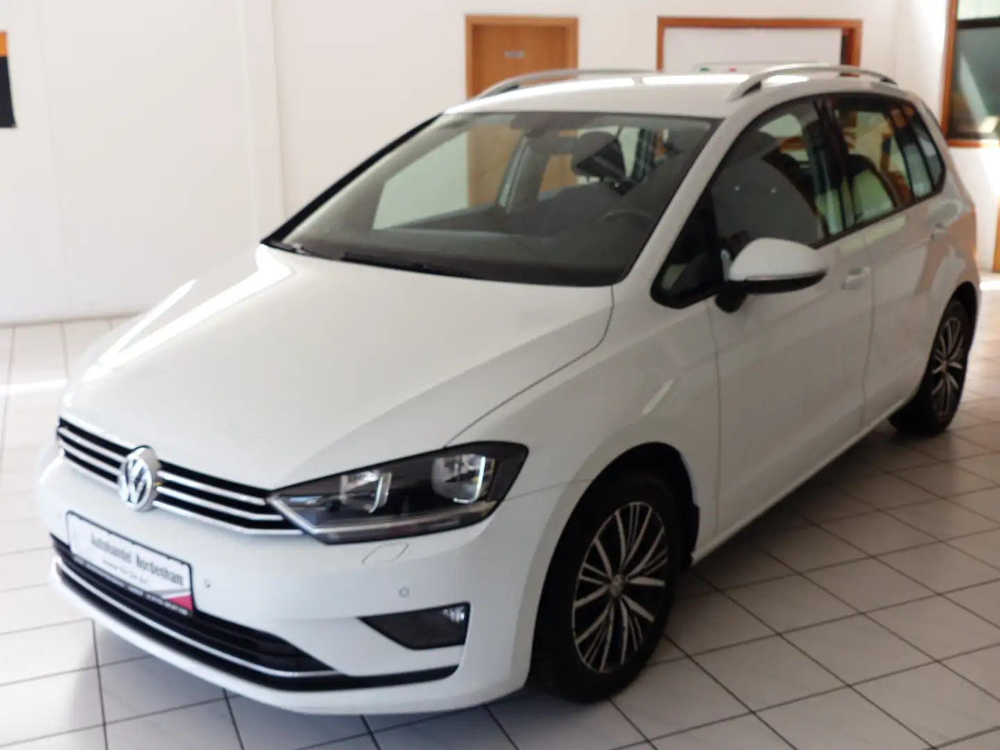 Volkswagen Golf Sportsvan 1.4 DSG Allstar BMT*AUTOMATIK*SHZ*TÜV NEU* Weiß - 2