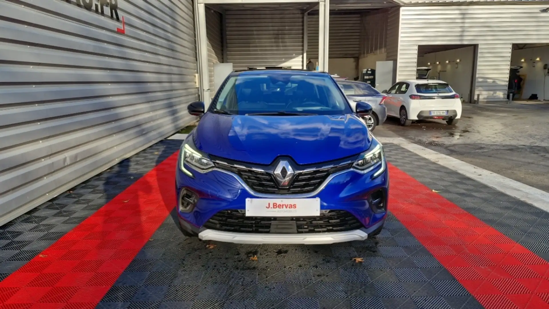 Renault Captur TCE 130 FAP INTENS EDC Bleu - 2
