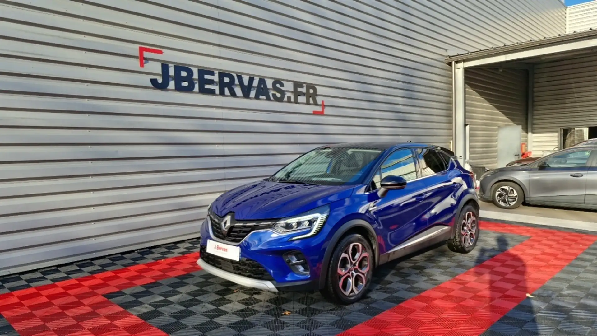 Renault Captur TCE 130 FAP INTENS EDC Bleu - 1