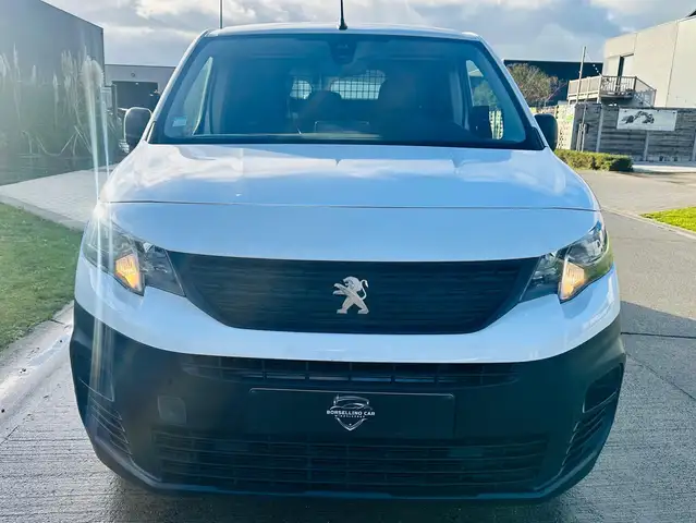 Peugeot Partner Partner L2/3zit/2022/airco/cruis/9083€ netto