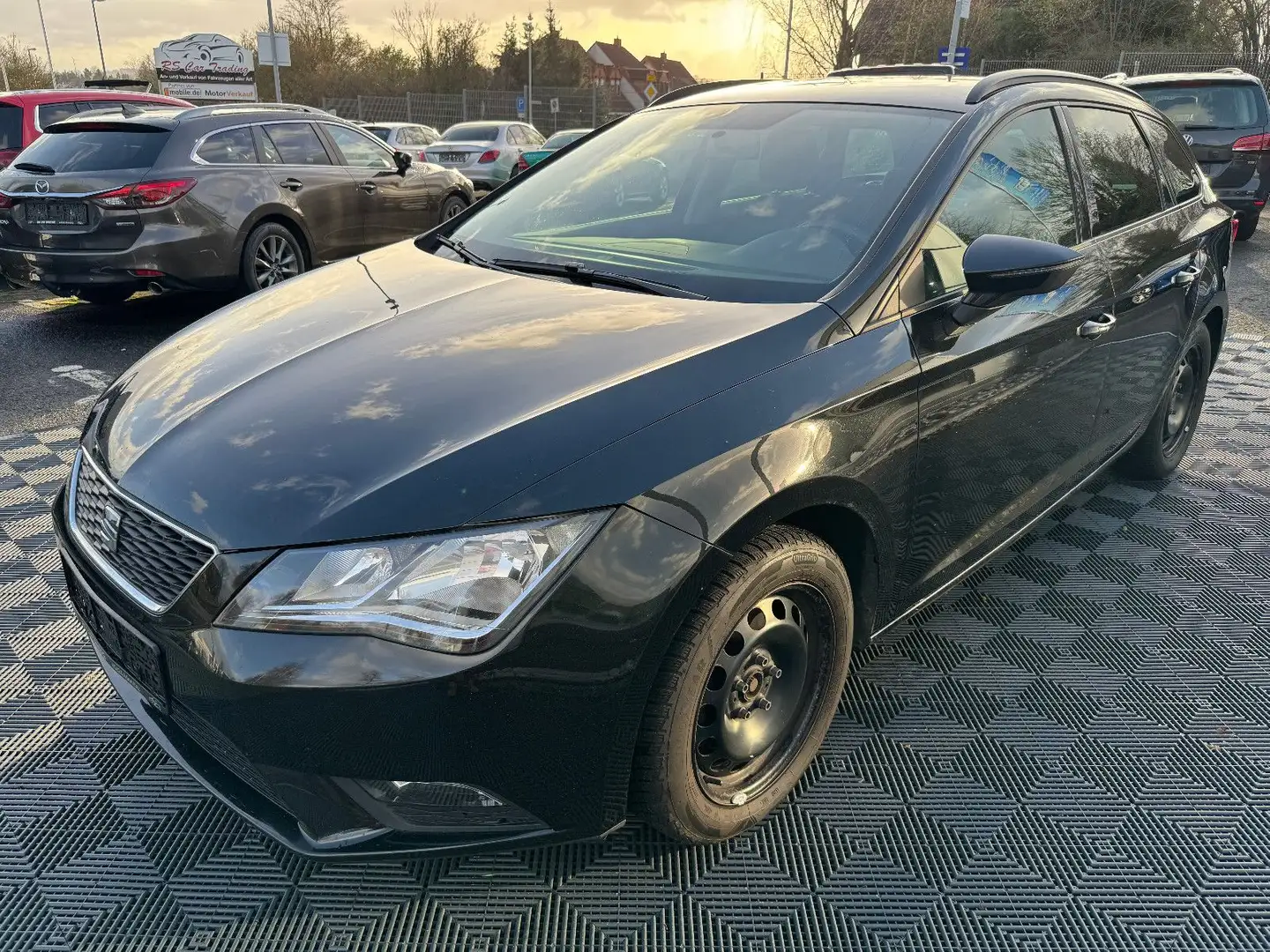 SEAT Leon ST Style CNG Bluetooth USB Tempomat crna - 2