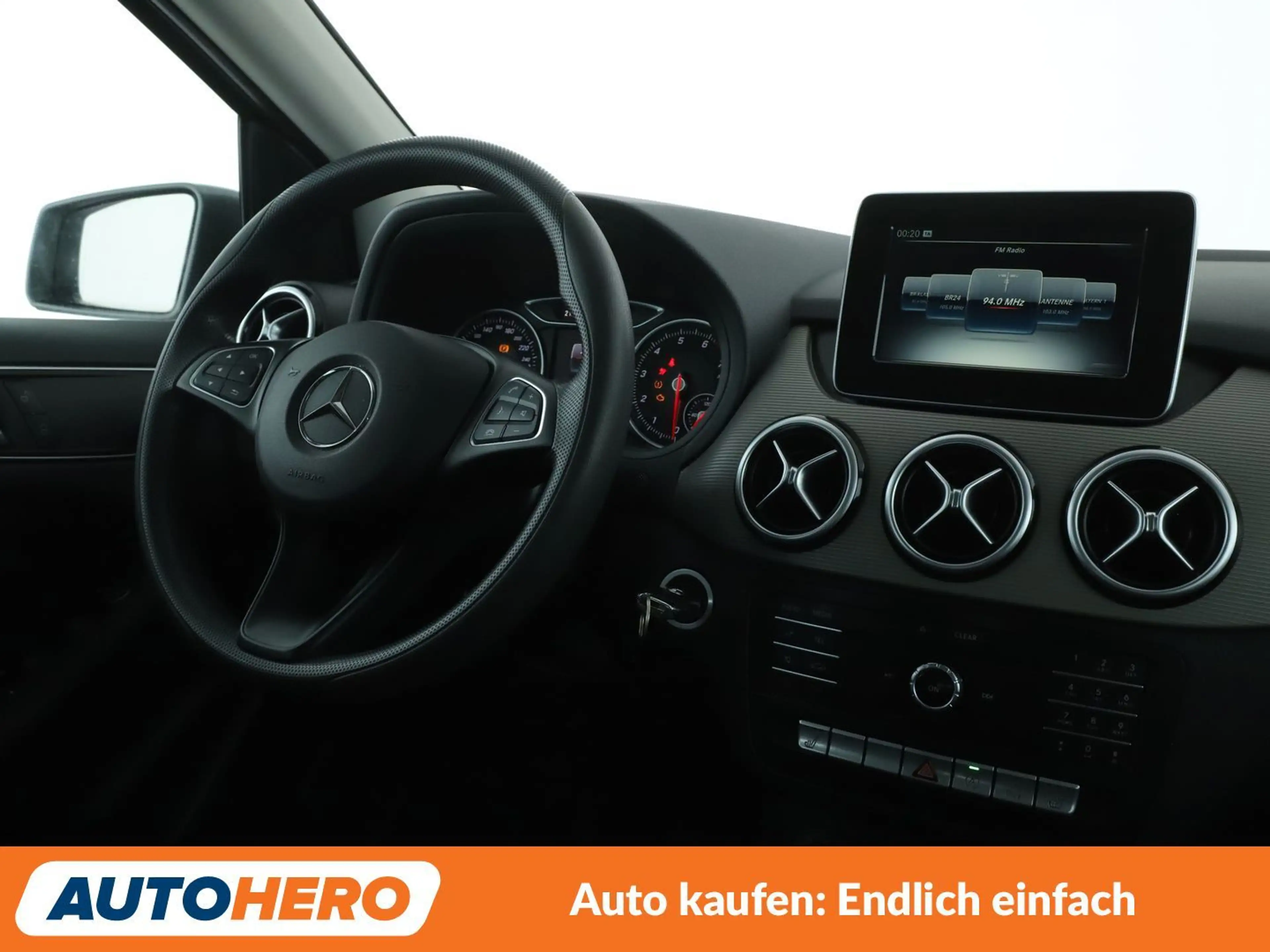 Mercedes-Benz B 180 B 180 Style *TEMPO*PDC*SHZ* — photo 13
