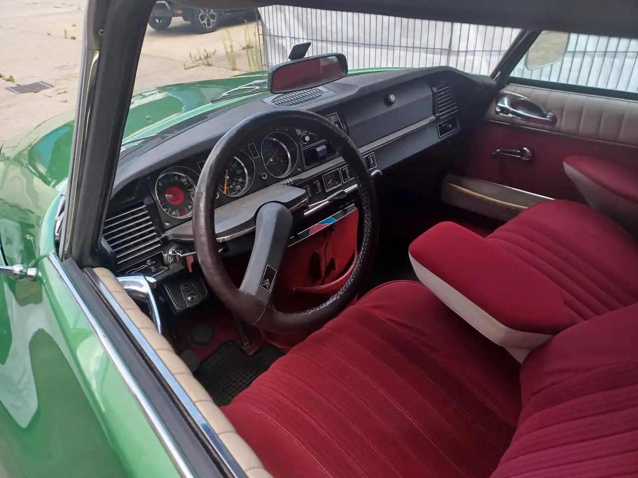 Citroen DS 23 Pallas, foto 2