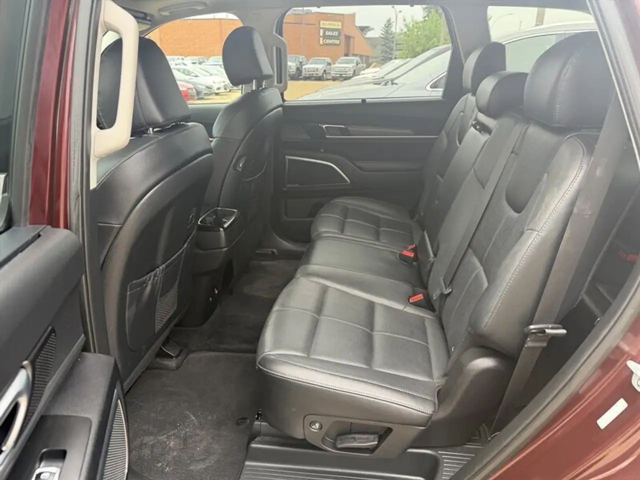 Kia Telluride снимка Kia Telluride