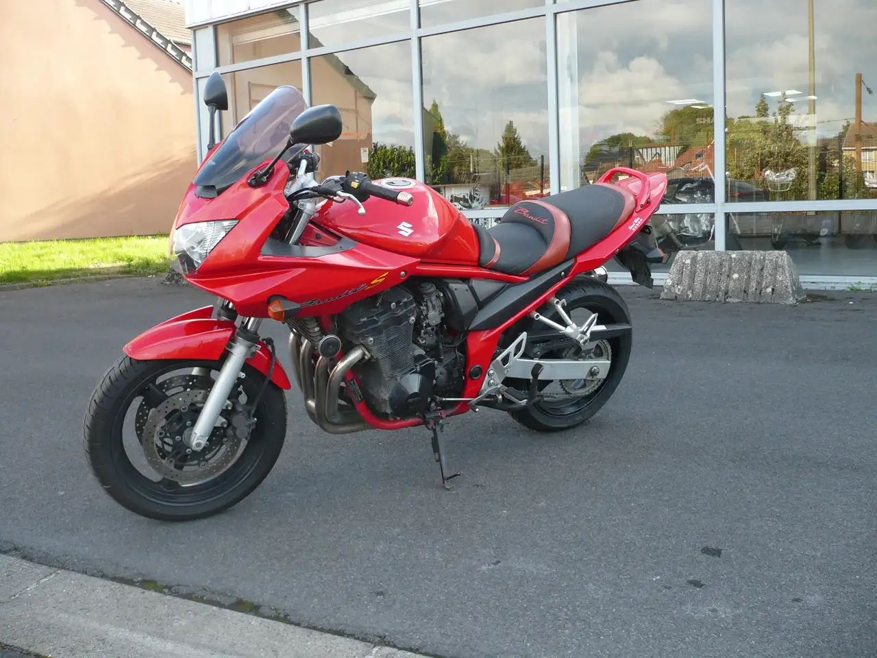 Suzuki GSF 650
