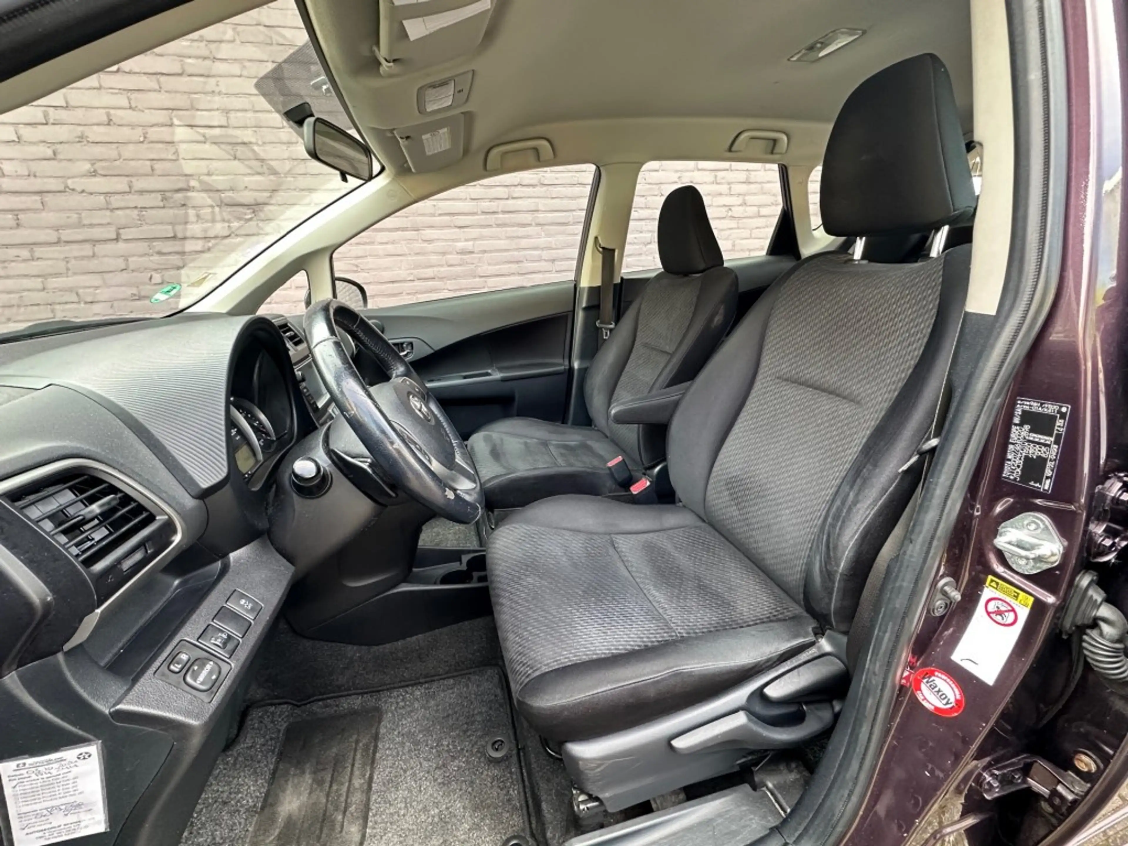Toyota Verso-S 1.3 VVT-I Aspiration Automaat Airco Camera Telefoo — photo 11
