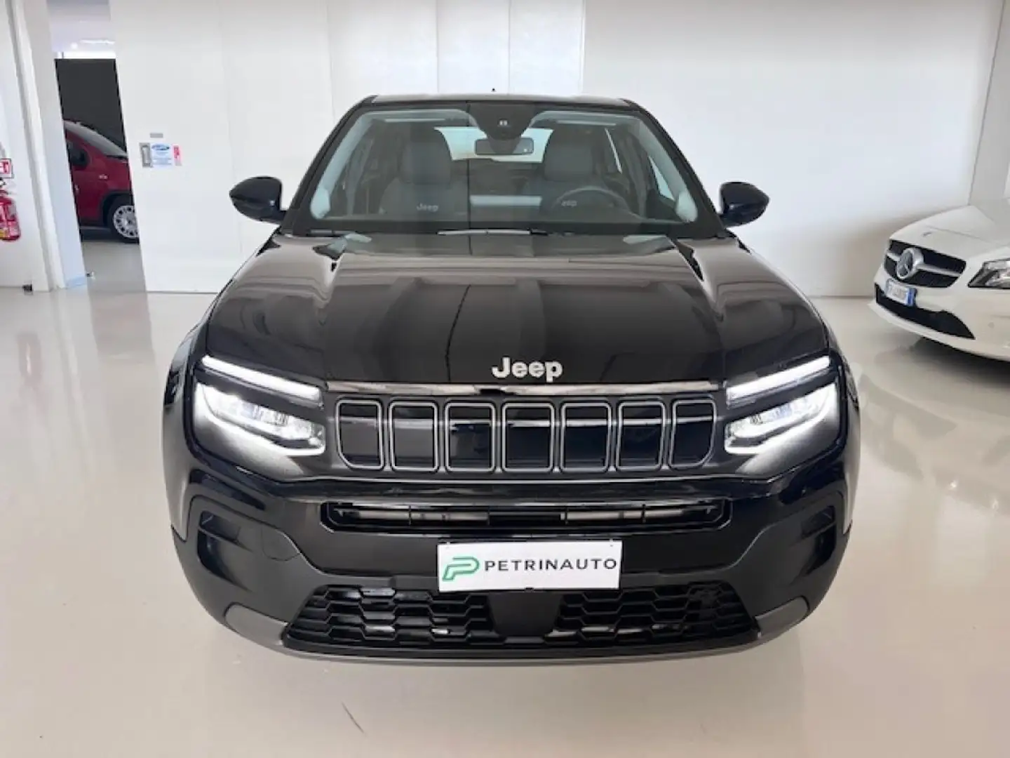 Jeep Avenger 1.2 Turbo Longitude MY'25 Km. Zero Zwart - 1