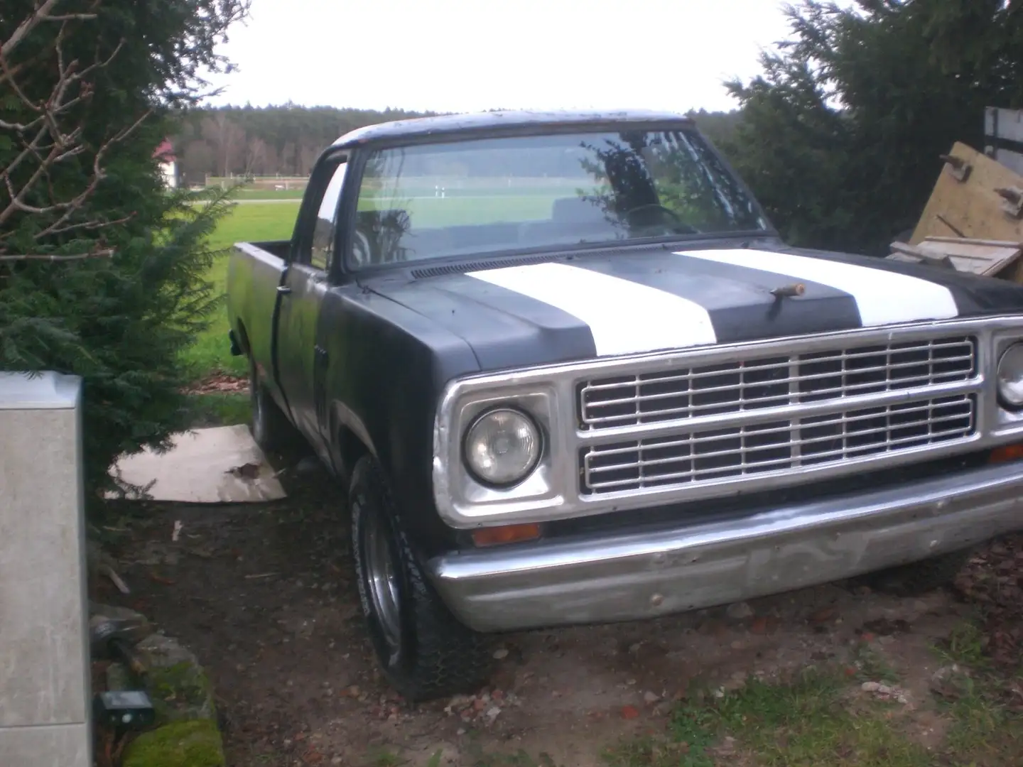 Dodge RAM Noir - 1