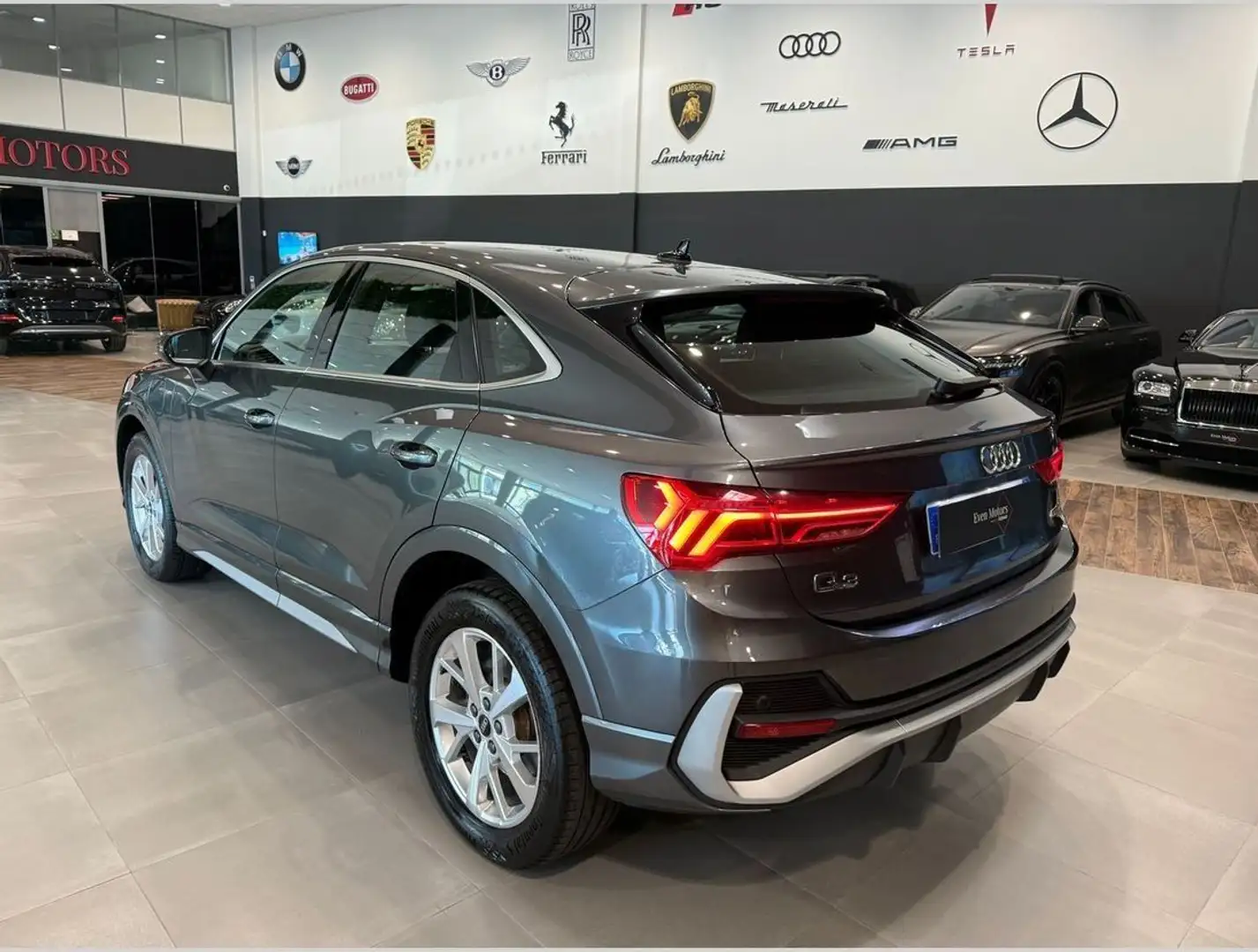Audi Q3 II 1.4 45 TFSIE 245 S LINE S TRONIC 6 Gris - 2