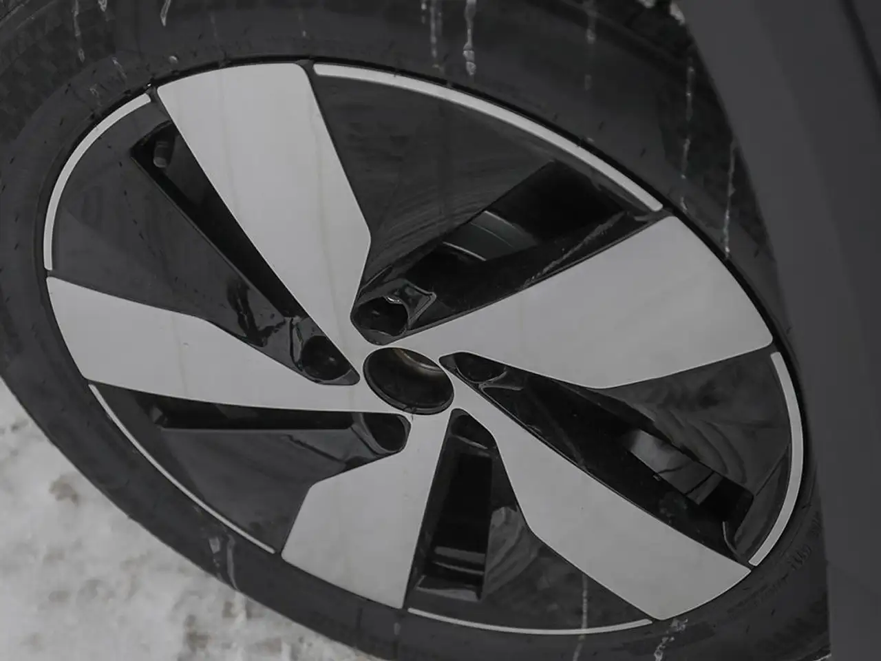 Volkswagen Taos снимка Volkswagen Taos