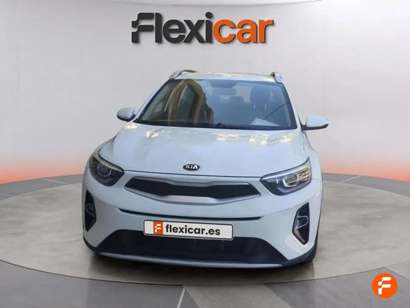 Kia Stonic 1.0+T-GDi+74kW+%28100CV%29+MHEV+iMT+Concept Blanco - 2
