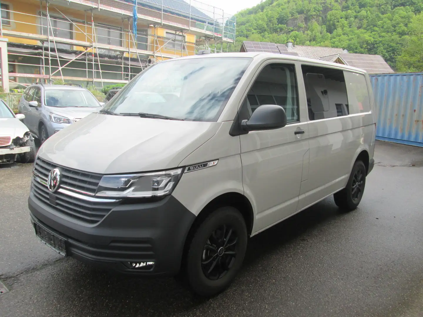 Volkswagen T6.1 Transporter 2.0TDi, Kombi 4MOTION, Seikel, DIFF-Sperre, Schnie Grau - 1