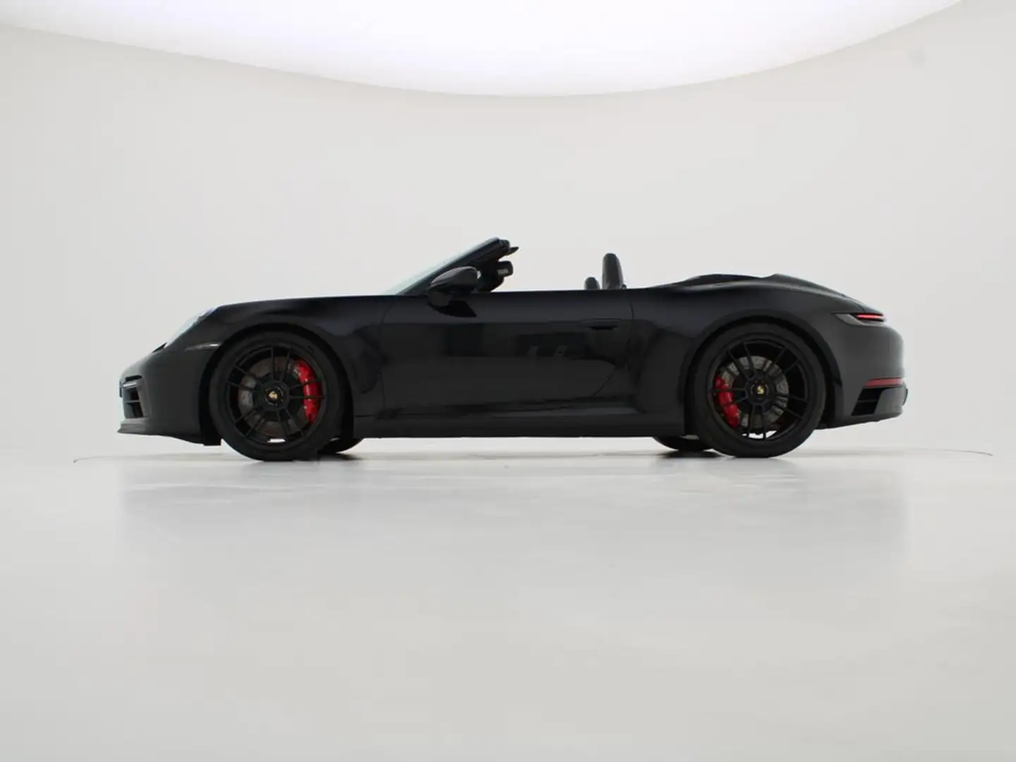 Porsche 911 Carrera 4 GTS Cabriolet (MY22) Noir - 2