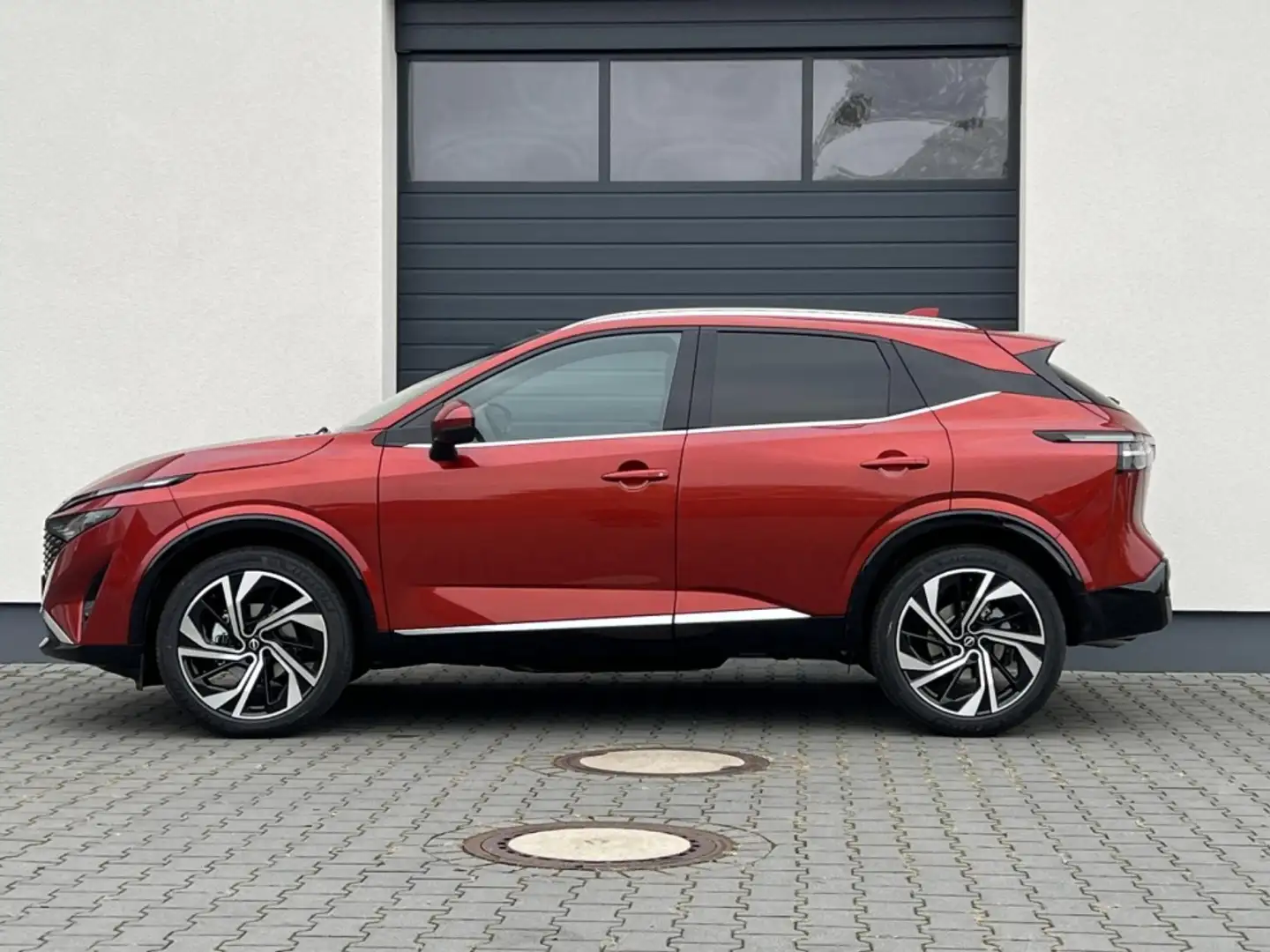 Nissan Qashqai N-Connecta 1,3 DIG-T Xtronic MHEV 158 - 2