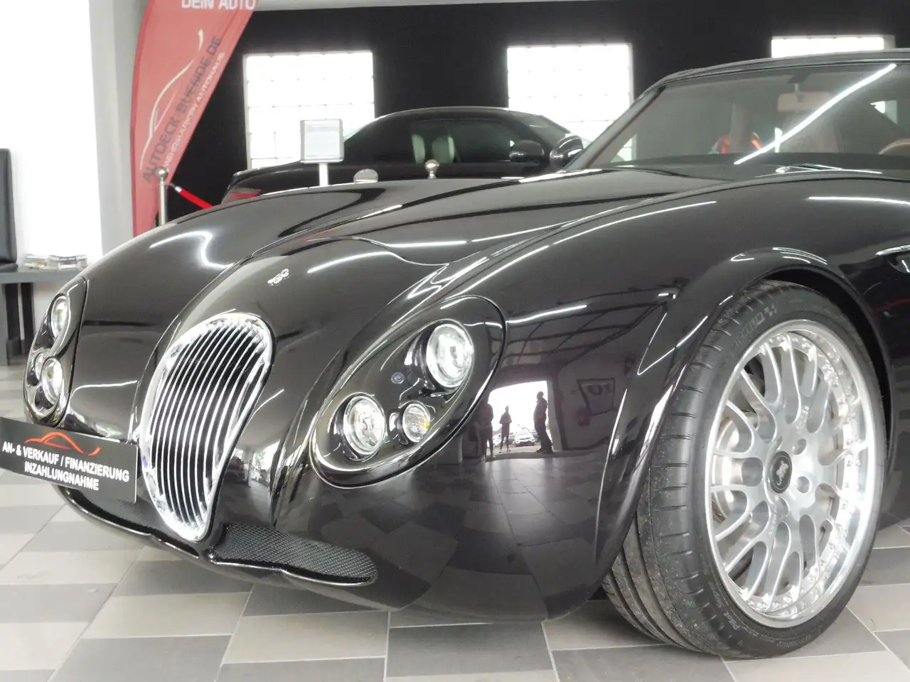 Wiesmann MF 4