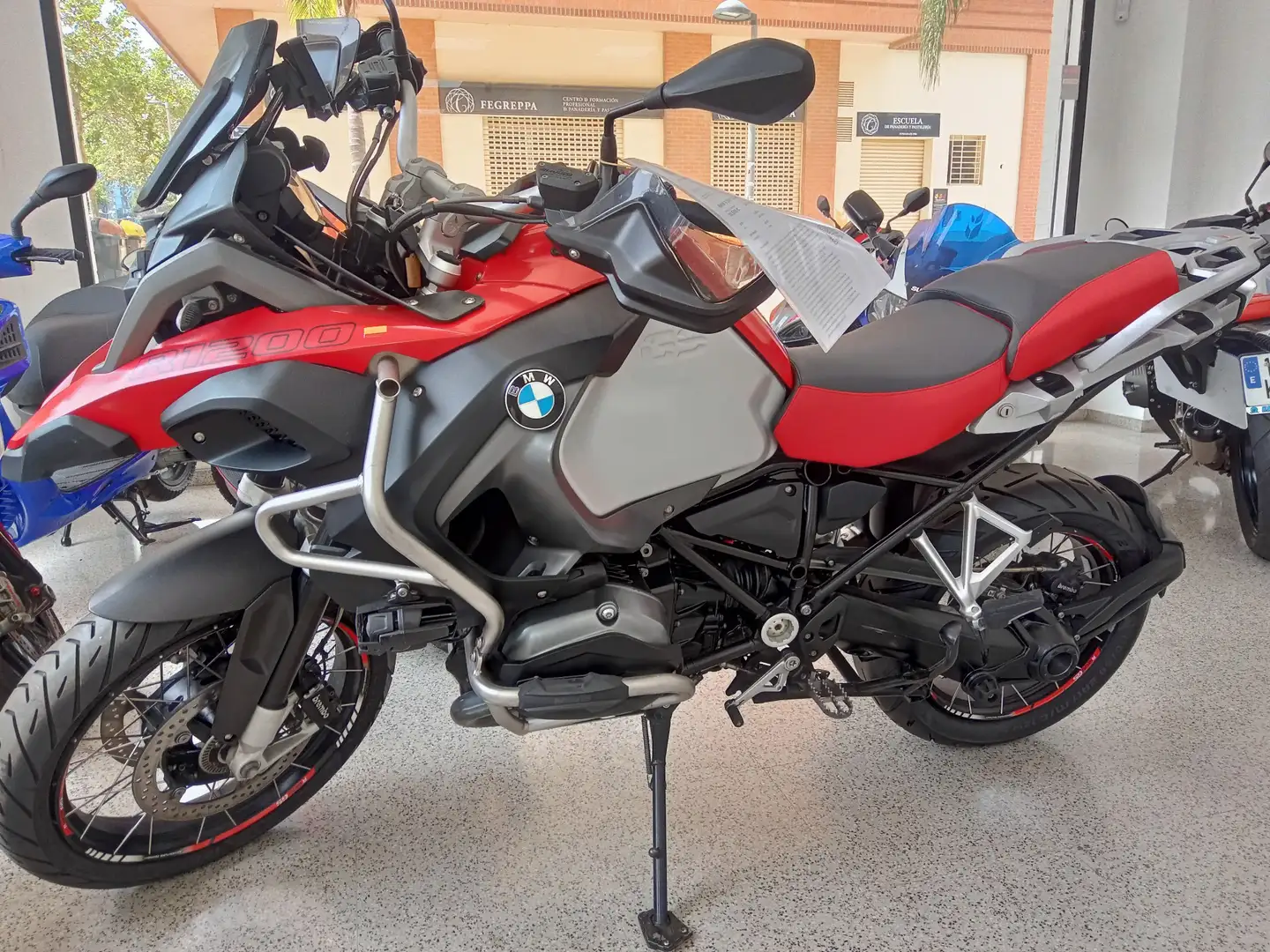 BMW R 1200 GS Adventure - 1