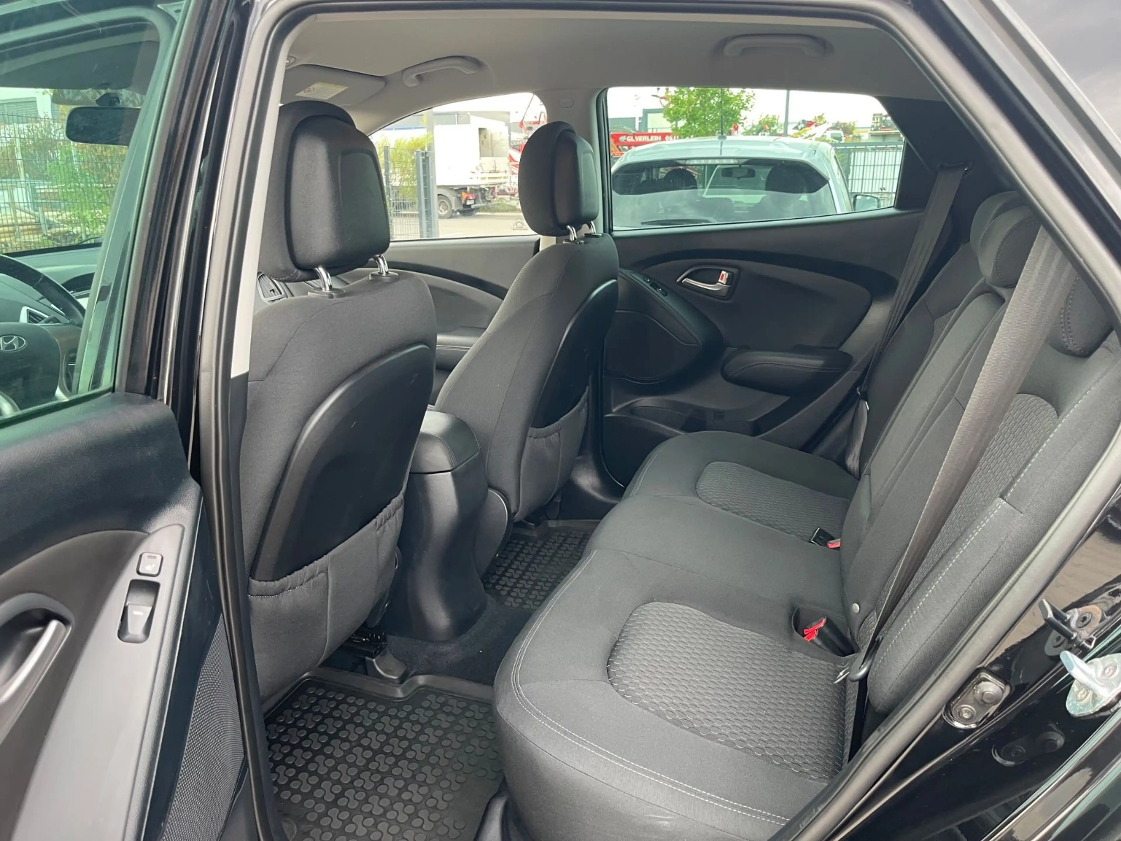 Hyundai iX35 Comfort 2WD/1 HD — photo 12