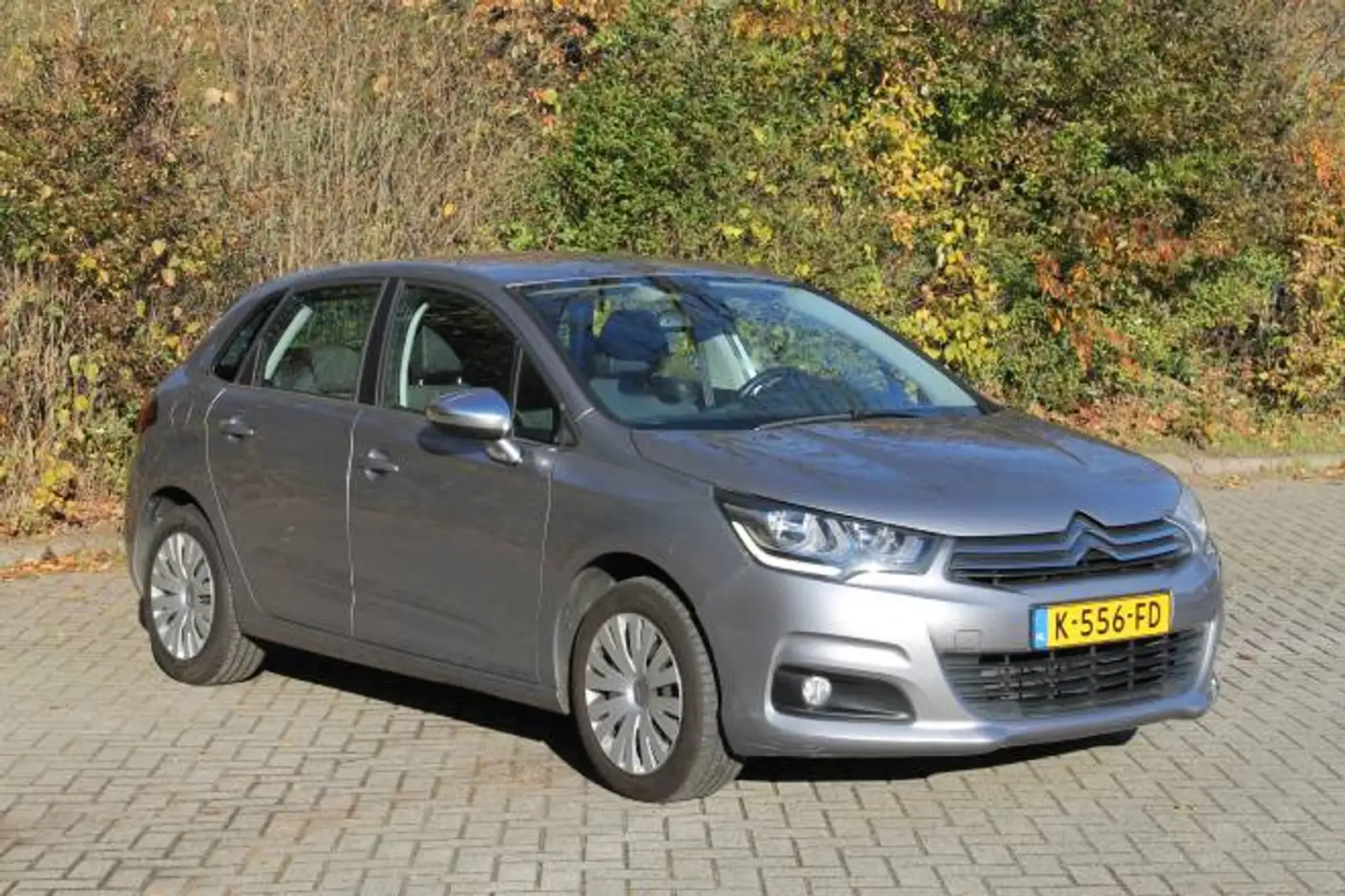 Citroen C4 1.2 e-THP 131pk Collection Gris - 1