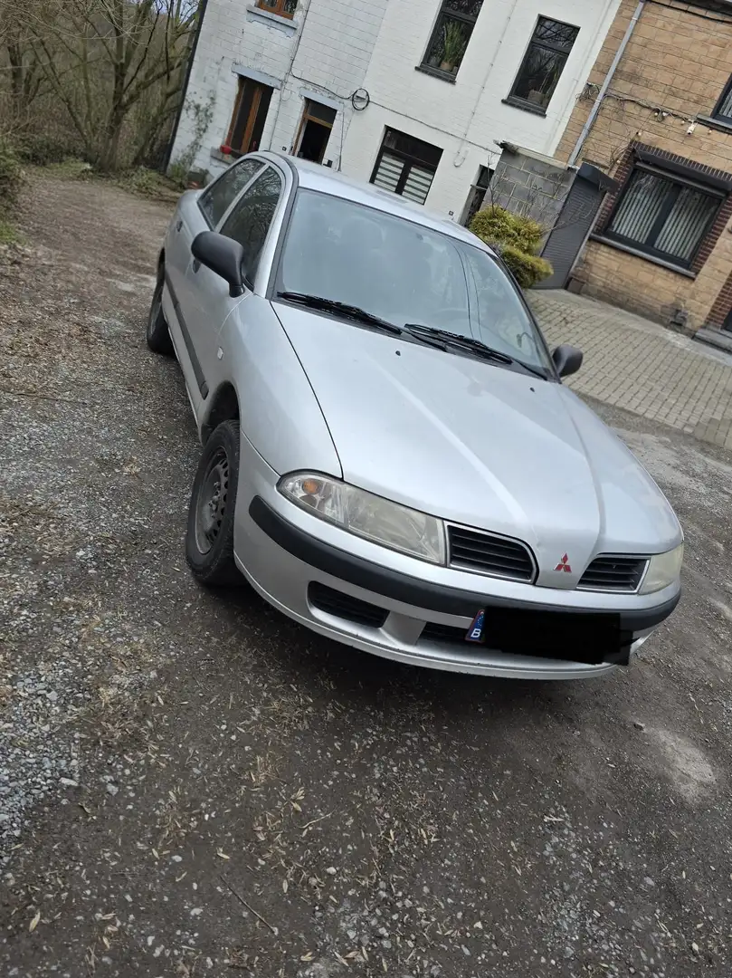 Mitsubishi Carisma 1.6i 16v Classic - 2