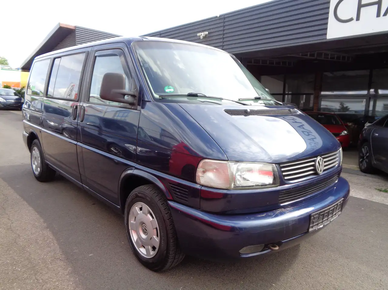 Volkswagen T4 MULTIVAN 2.5*Klimaautomatik*Sitzheizung*7-Sitze*Ahk*, foto 5