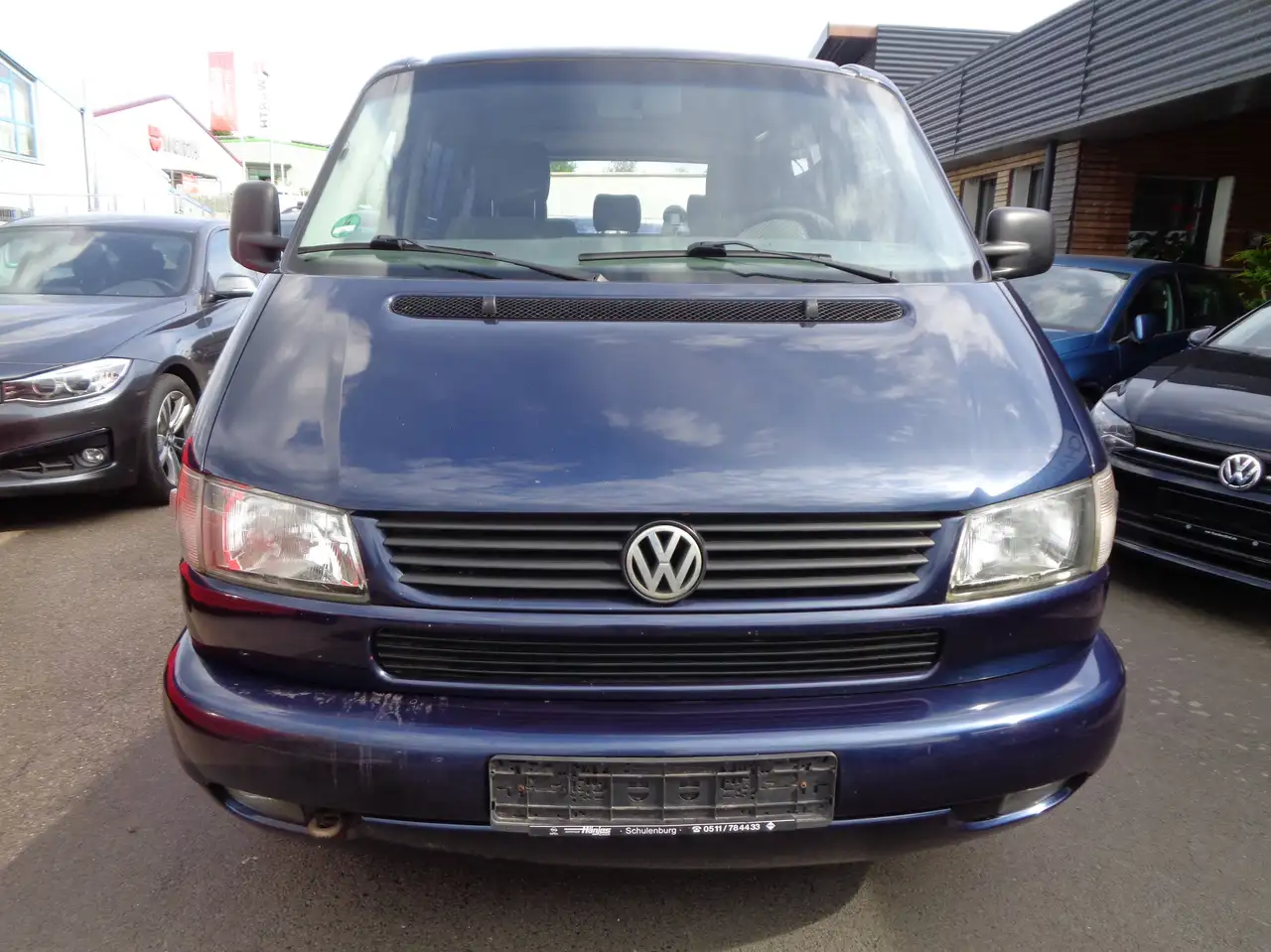 Volkswagen T4 MULTIVAN 2.5*Klimaautomatik*Sitzheizung*7-Sitze*Ahk*, foto 4