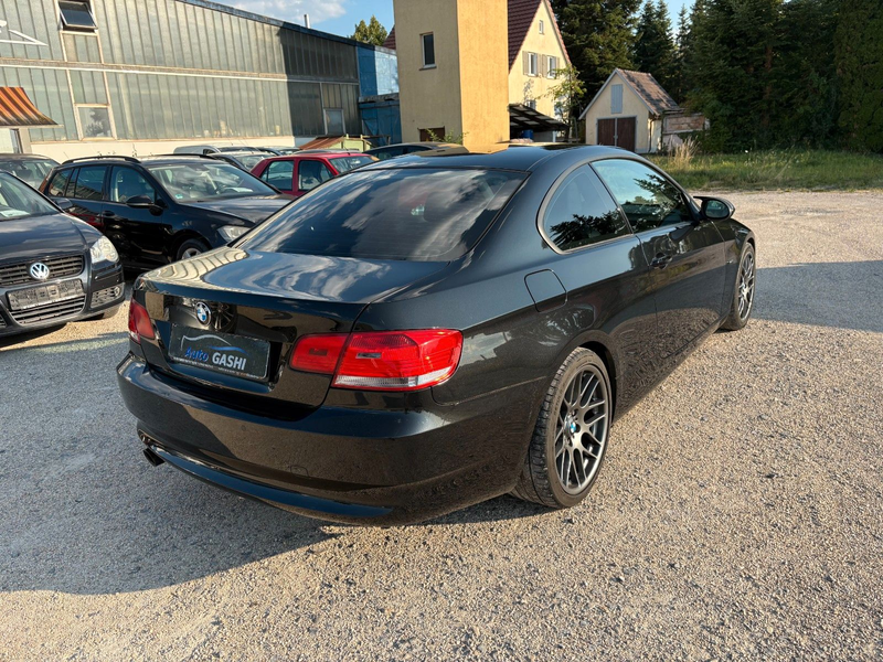 BMW 320 3 Coupe 320 i — photo 8