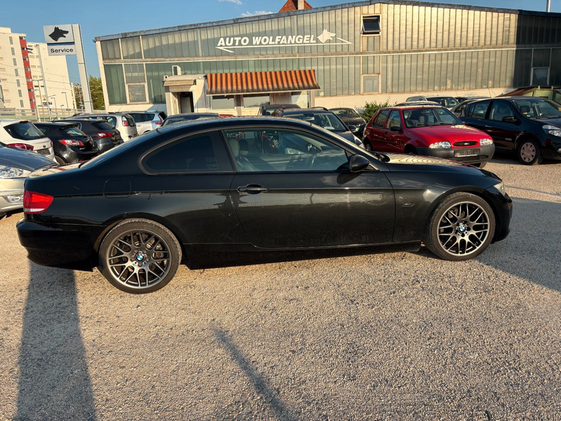 BMW 320 3 Coupe 320 i — photo 4
