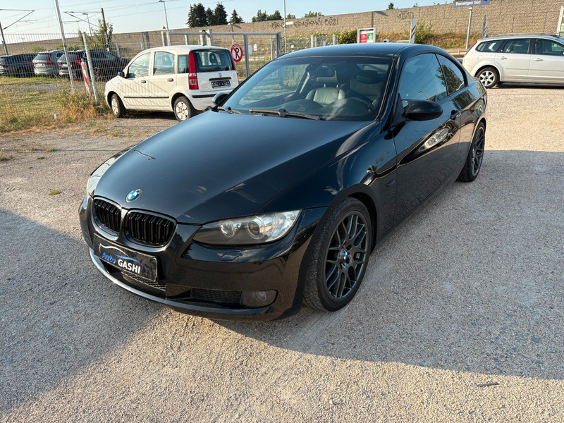 BMW 320 3 Coupe 320 i — photo 3